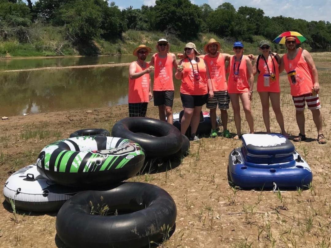 Stay On A 350-Acre Cattle Ranch! Brazos River! Tubing! Petting Zoo! Weatherford Bagian luar foto